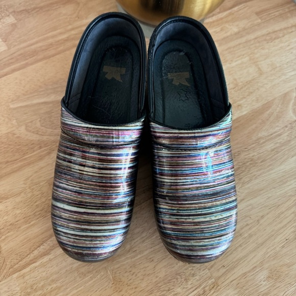 Dansko Profesional Nurse Multicolored Patent Leather Clogs Size EU 40 US 9.5/10 - Picture 11 of 16